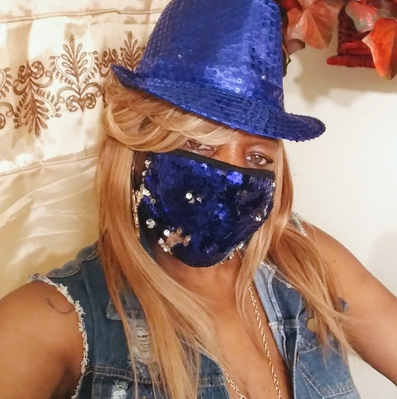 Face Mask/Shields - Picture 2 of 16